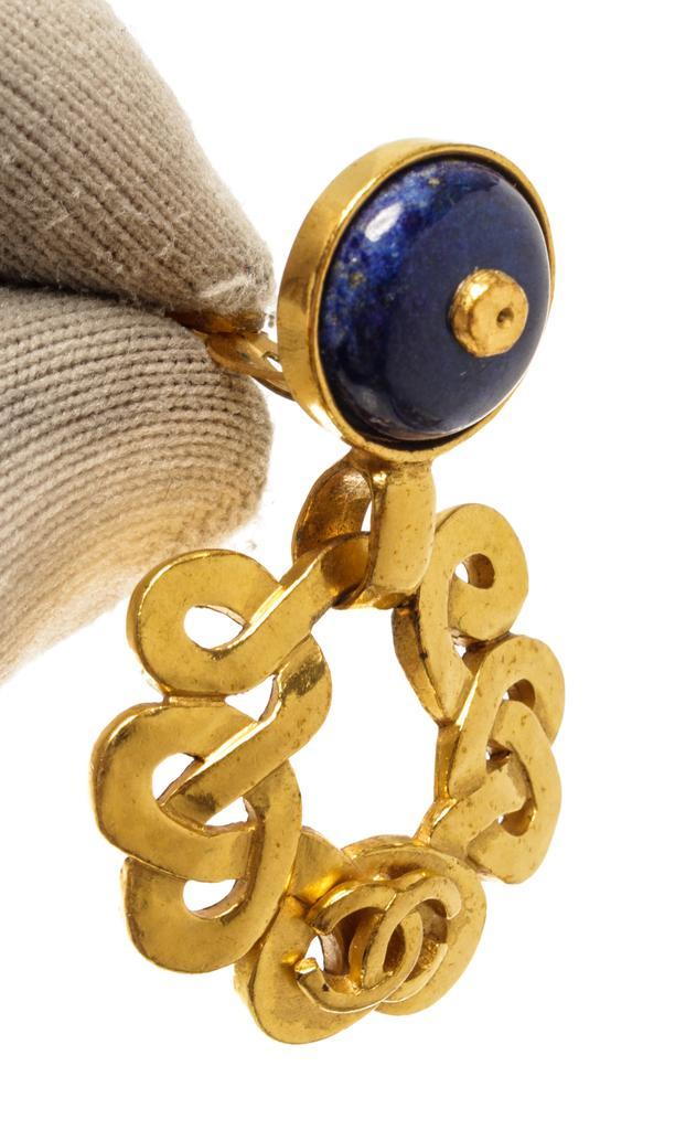 商品[二手商品] Chanel|Chanel Gold CC Drop Earrings,价格¥9488,第5张图片详细描述