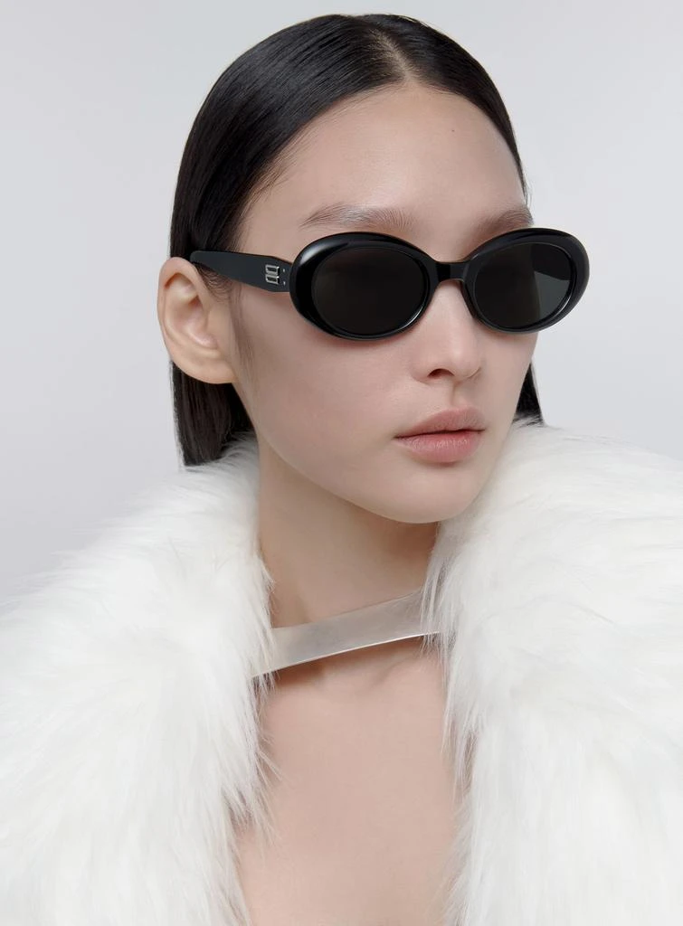 商品GENTLE MONSTER|Gentle Monster La Mode 01 Sunglasses,价格¥2360,第3张图片详细描述