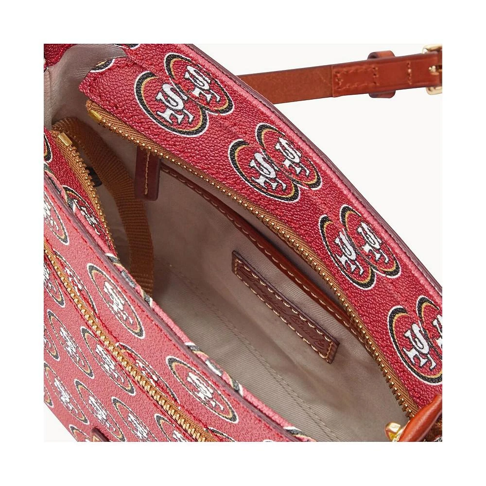 商品Dooney & Bourke|Women's San Francisco 49ers Signature Small Zip Crossbody Purse,价格¥1701,第2张图片详细描述