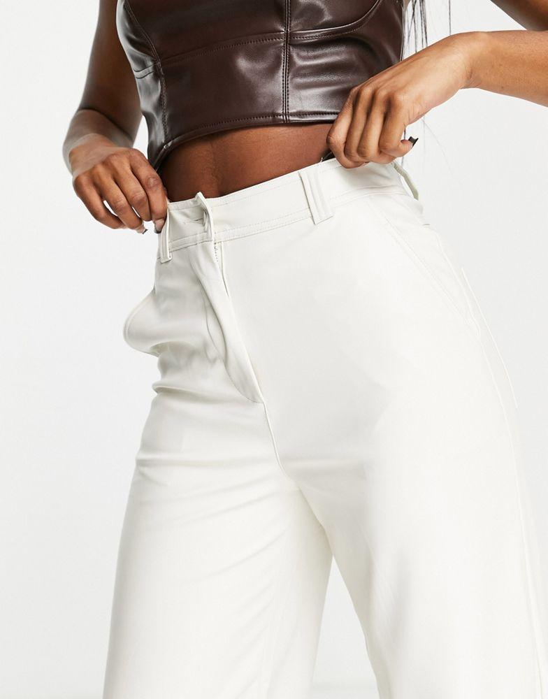 Topshop faux leather wide leg trouser in ecru商品第3张图片规格展示