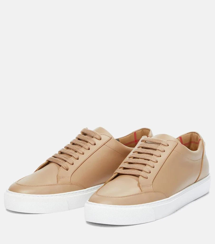 商品Burberry|New Salmond皮革运动鞋,价格¥6022,第5张图片详细描述