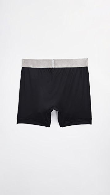 商品Calvin Klein|Steel Micro 3 条装平角短内裤,价格¥434,第4张图片详细描述