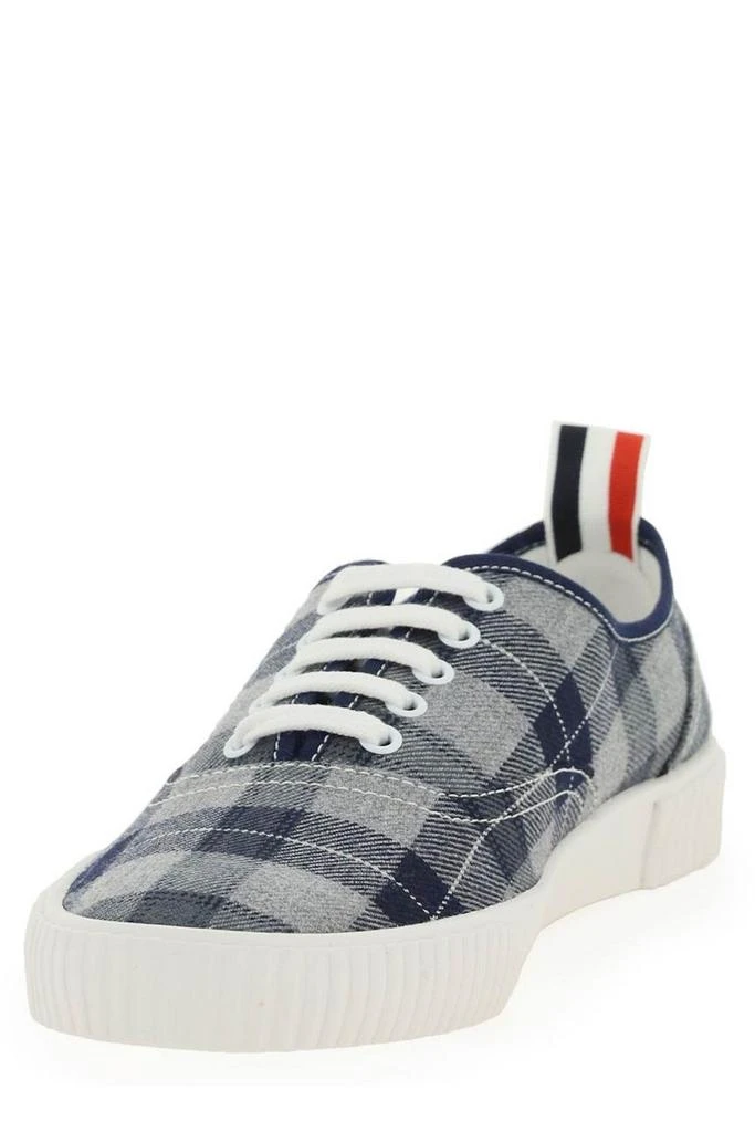 商品Thom Browne|Thom Browne Checked Low-Top Sneakers,价格¥2107,第2张图片详细描述