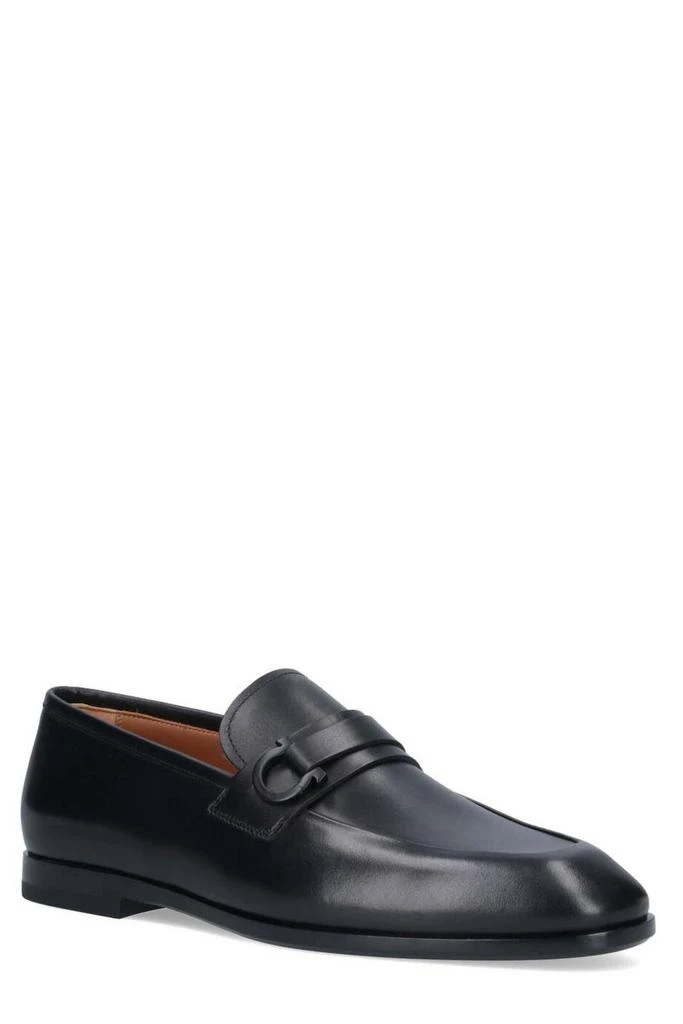 商品Salvatore Ferragamo|Salvatore Ferragamo Gancini-Buckle Slip-On Loafers,价格¥3931,第2张图片详细描述