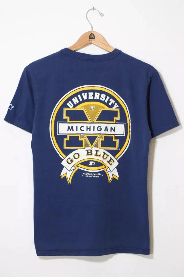 商品Urban Outfitters|Vintage 1990 University of Michigan Go Blue  T-shirt,价格¥924,第3张图片详细描述
