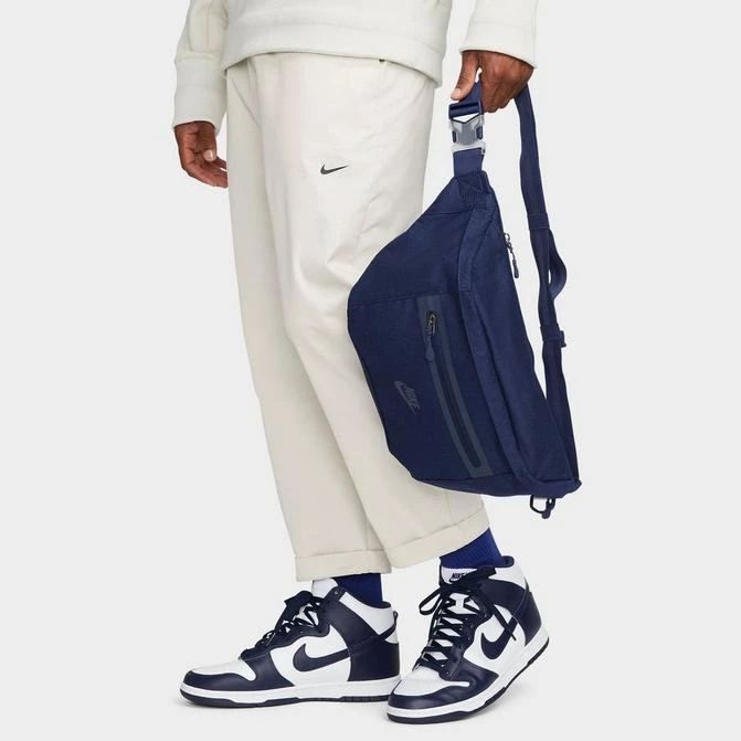 商品NIKE|Nike Elemental Premium Waist Pack,价格¥352,第1张图片
