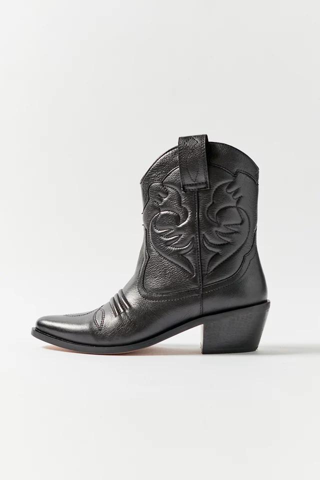 商品Urban Outfitters|UO Lynn Cowboy Boot,价格¥369,第5张图片详细描述