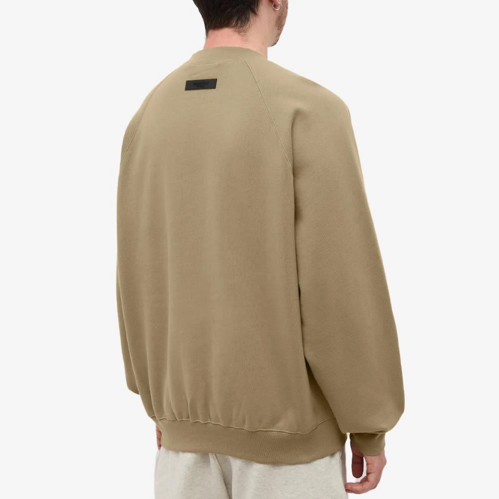 商品Essentials|Fear of God ESSENTIALS Logo Crew Neck Sweat - Oak,价格¥521,第3张图片详细描述