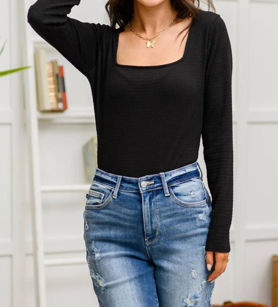 商品HEIMISH USA|Trisha Textured Square Neck Bodysuit In Black,价格¥379,第1张图片