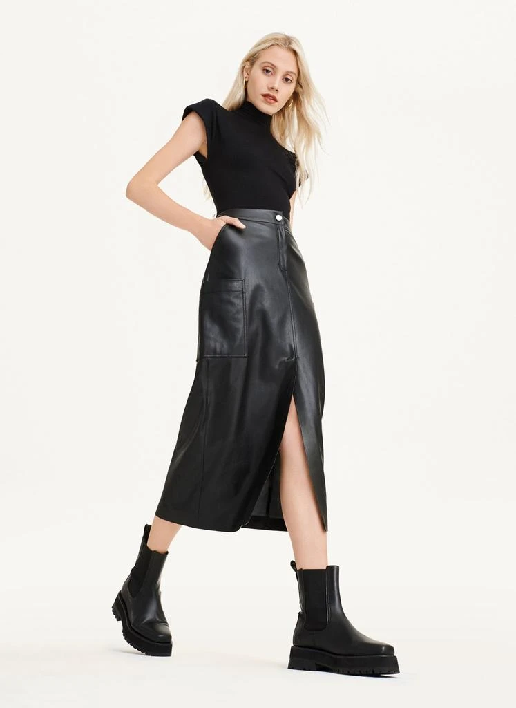 商品DKNY|Faux Leather Midi Skirt With Cargo Pockets,价格¥494,第4张图片详细描述