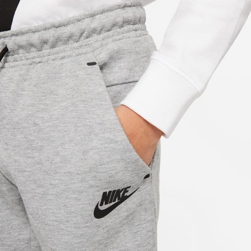 商品NIKE|Nike Tech Shorts - Boys' Preschool,价格¥221,第7张图片详细描述