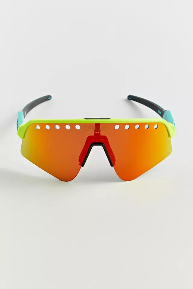 Oakley Sutro Lite Sweep Shield Sunglasses商品第2张图片规格展示