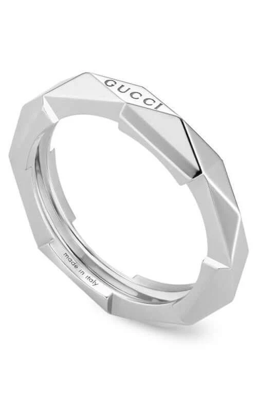 商品Gucci|Gucci 18k White Gold Link To Love Studded Ring, Size 13,价格¥6824,第1张图片
