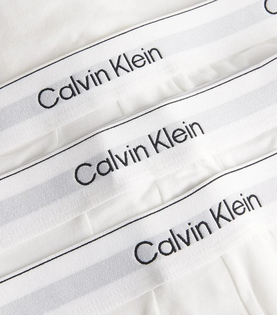 商品Calvin Klein|Cotton Stretch Icon Hip Briefs (Pack of 3),价格¥398,第5张图片详细描述