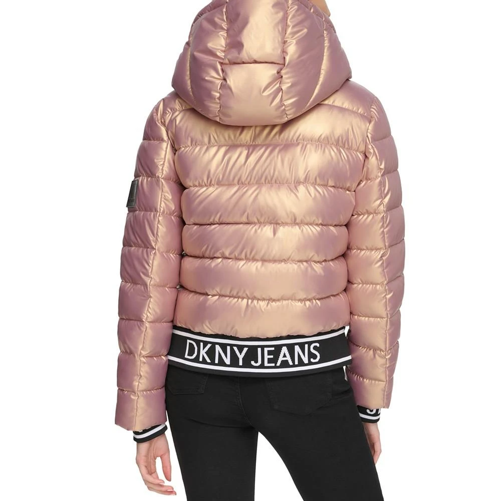 商品DKNY|Women's Super Wet Logo Long-Sleeve Puffer Jacket,价格¥893,第2张图片详细描述