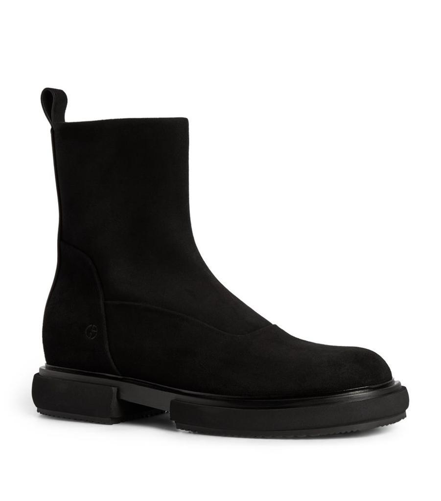 商品Giorgio Armani|Suede Logo Boots,价格¥8628,第5张图片详细描述