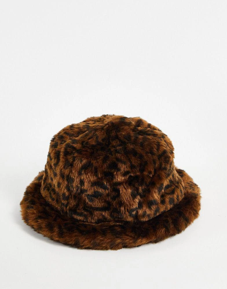 商品Kangol|Kangol faux fur casual bucket hat in leopard,价格¥611,第3张图片详细描述