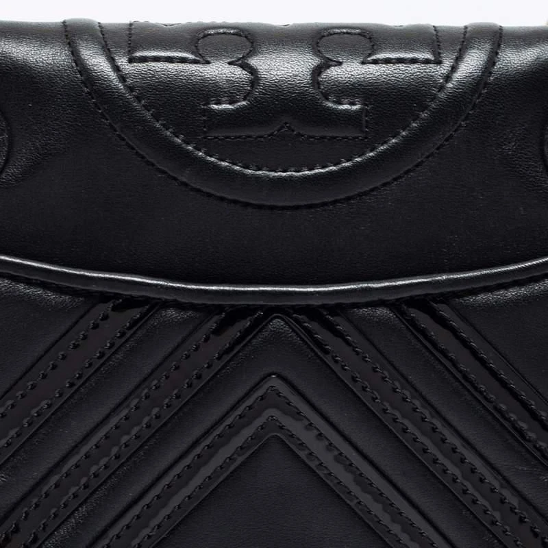 Tory Burch Black Leather Medium Fleming Shoulder Bag 商品