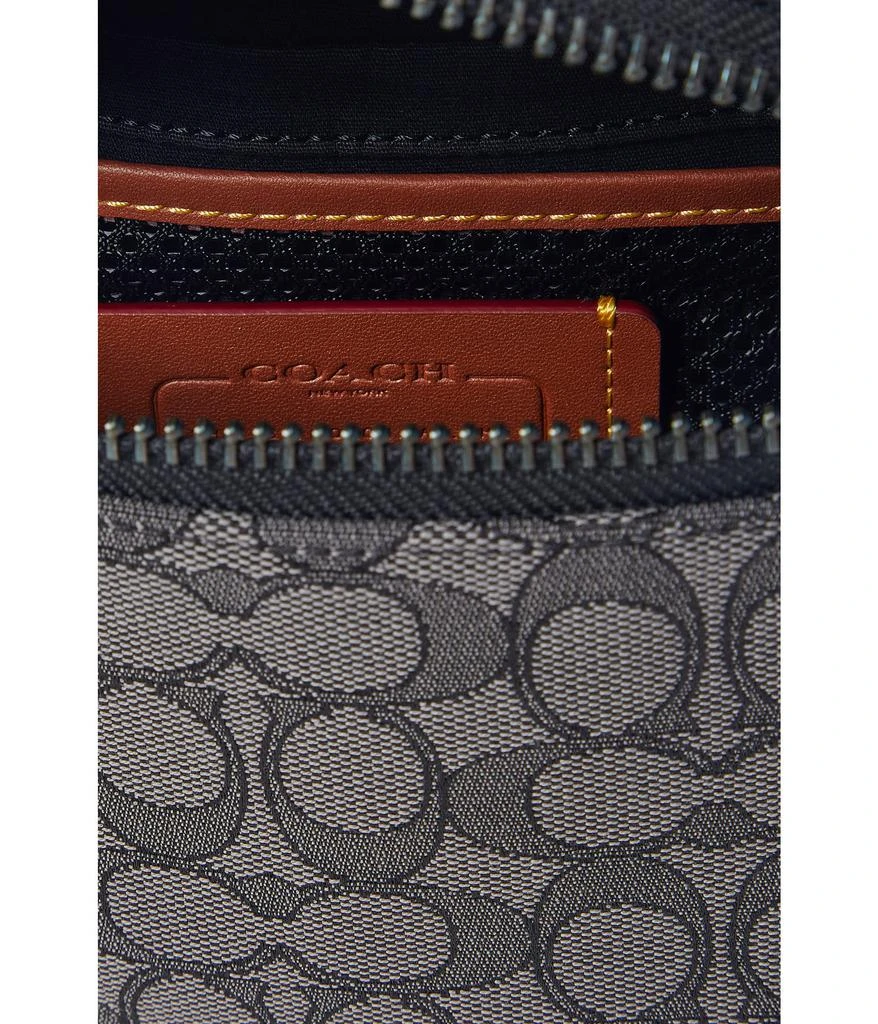 商品Coach|League Belt Bag in Signature Jacquard,价格¥2622,第4张图片详细描述