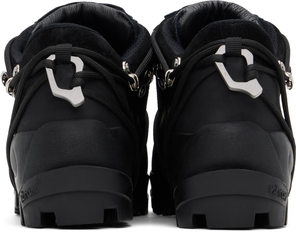 0d21d690-5920-322e-86a6-