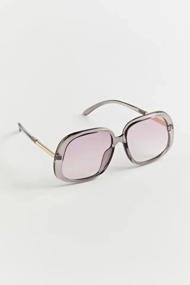 商品Urban Outfitters|Benny Oversized Square Sunglasses,价格¥39,第1张图片