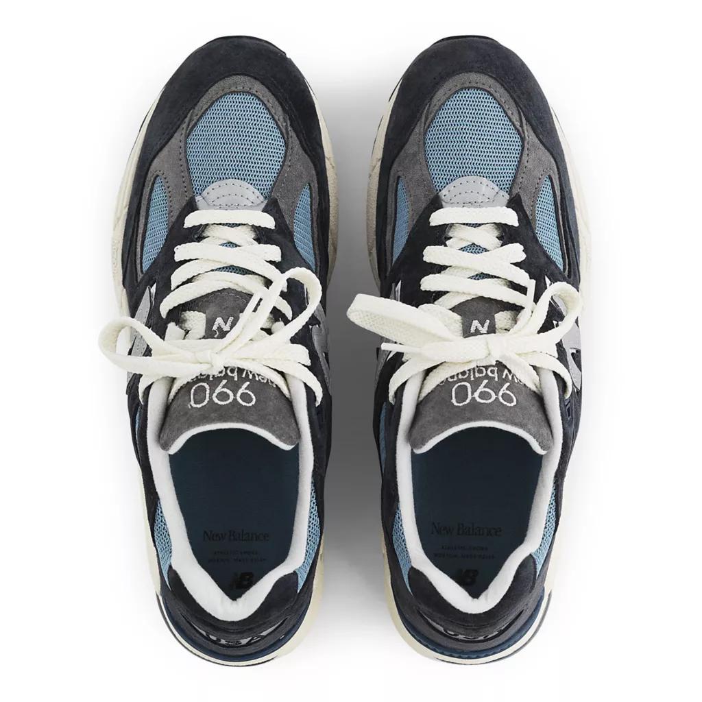 商品New Balance|男款 Teddy Santis联名 新百伦 990v2 美产休闲鞋 海军蓝,价格¥1400,第5张图片详细描述