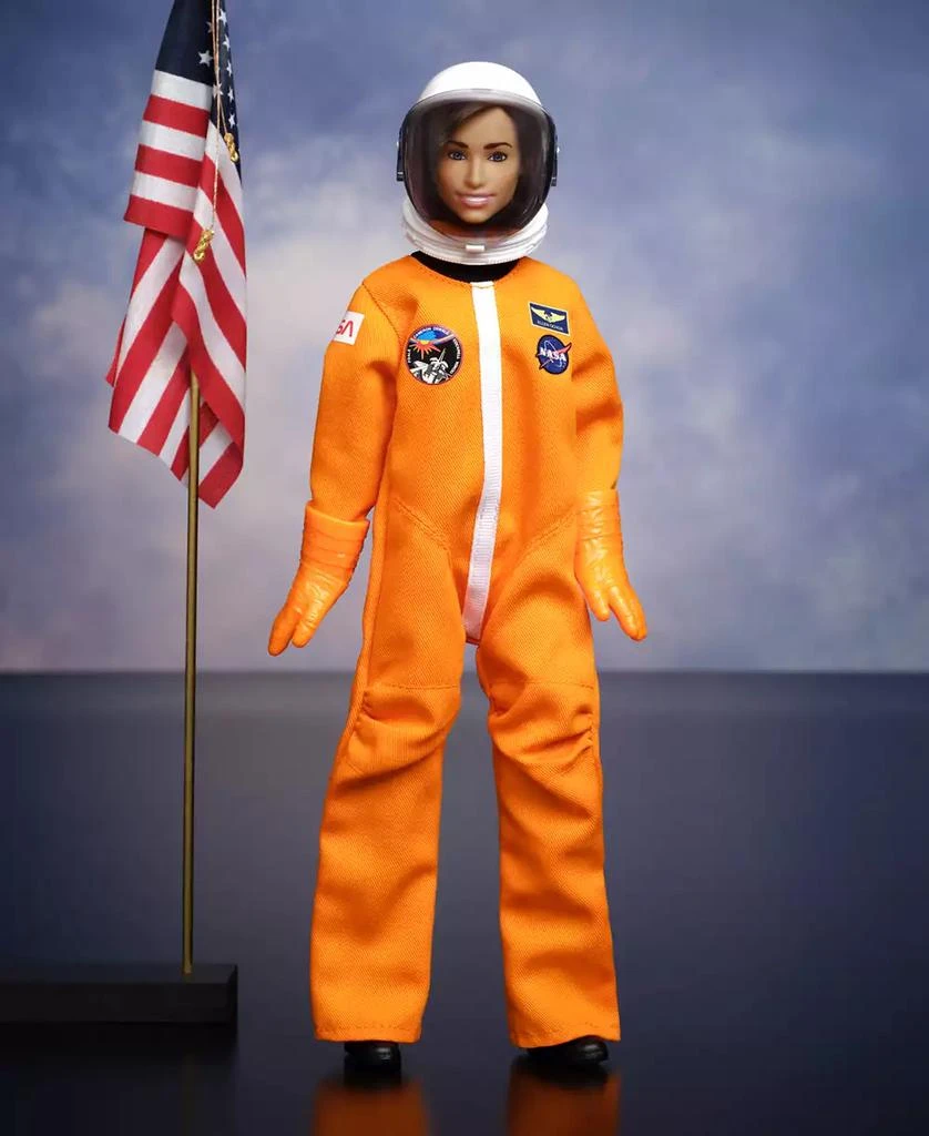 Ellen Ochoa Barbie Inspiring Women Doll 商品