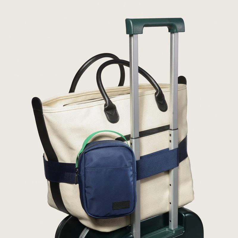 商品Cincha Travel|The Bigger Bag Buddy Navy,价格¥189,第2张图片详细描述