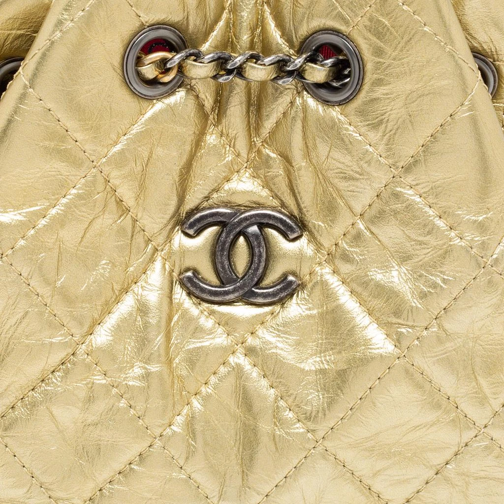 Chanel Metallic Gold Quilted Laminated Leather Small Gabrielle Backpack 商品