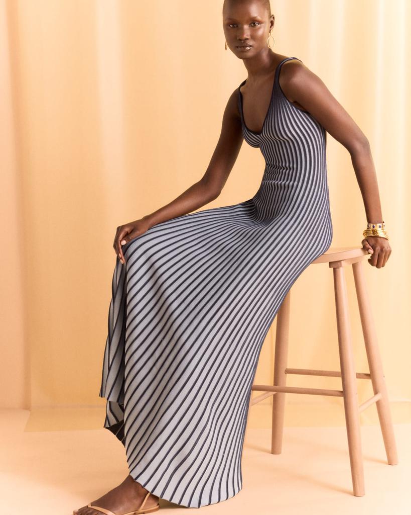 0d553973-5a6c-3196-ae71-