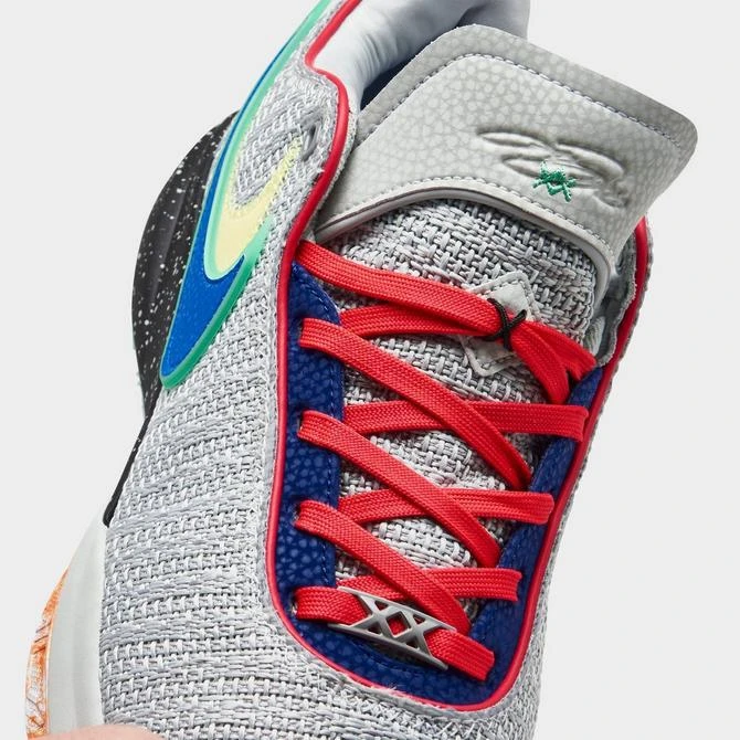 商品NIKE|Nike LeBron 20 Basketball Shoes,价格¥900,第3张图片详细描述