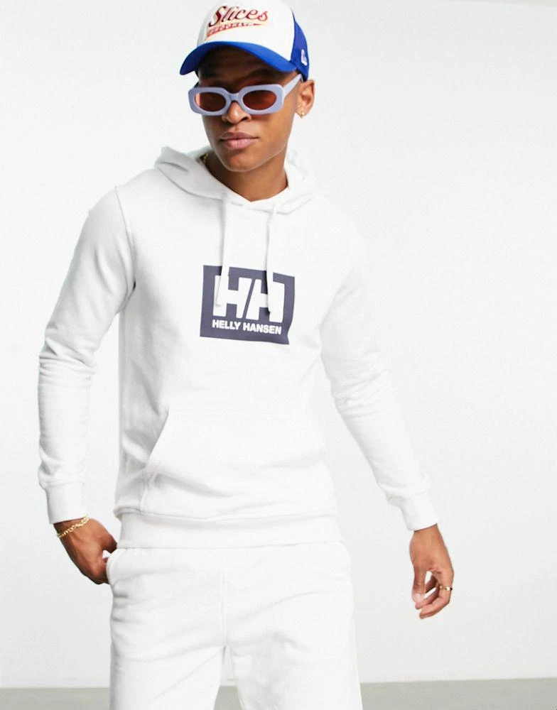 商品Helly Hansen|Helly Hansen Box hoodie in white,价格¥459,第3张图片详细描述