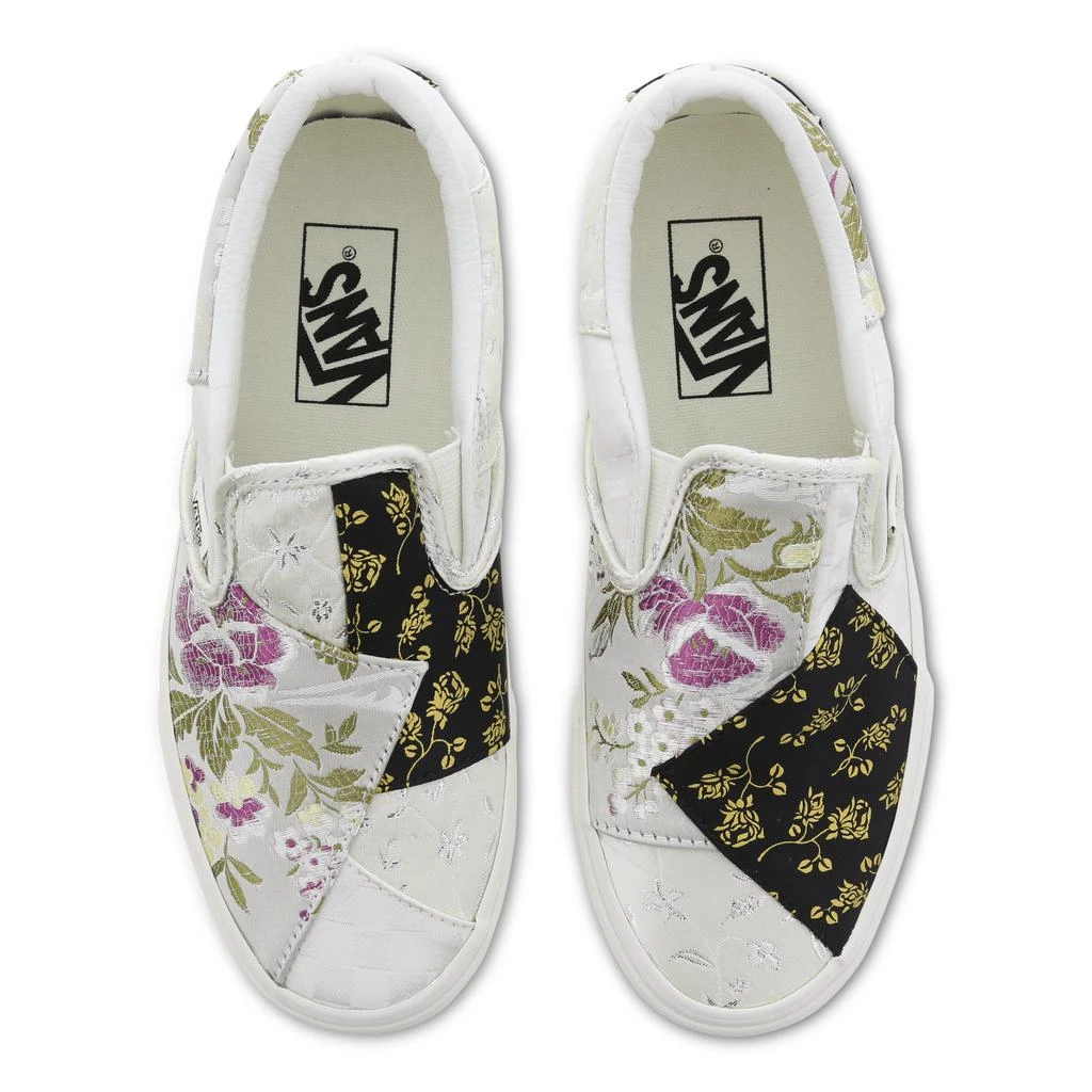 商品Vans|Vans Slip-on Tie Dye - Women Shoes,价格¥643,第5张图片详细描述