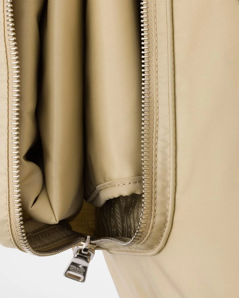 商品Prada|Re-Nylon Baby Bag with Bottle Holder,价格¥18375,第5张图片详细描述