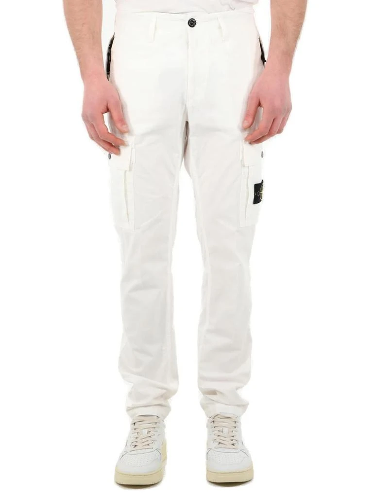 商品Stone Island|Stone Island Buttoned Logo Patch Cargo Pants,价格¥2486,第1张图片