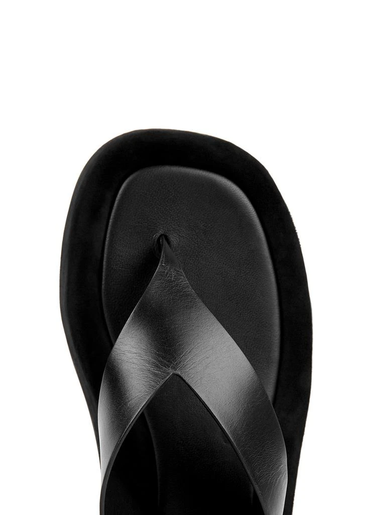 商品The Row|Ginza black leather flip flops,价格¥9887,第4张图片详细描述