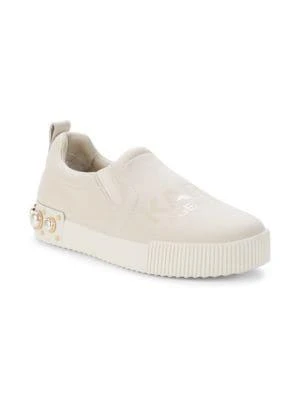 商品Karl Lagerfeld Paris|Evy Faux Pearl Slip-On Sneakers,价格¥376,第2张图片详细描述