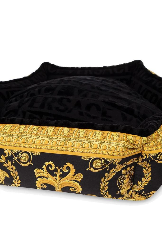 商品Versace|Versace Logo Monogram Dog Bed,价格¥5710,第3张图片详细描述