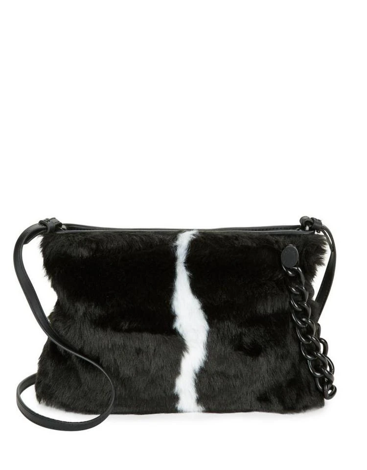 商品Kendall + Kylie|Faux Fur Clutch,价格¥586,第1张图片