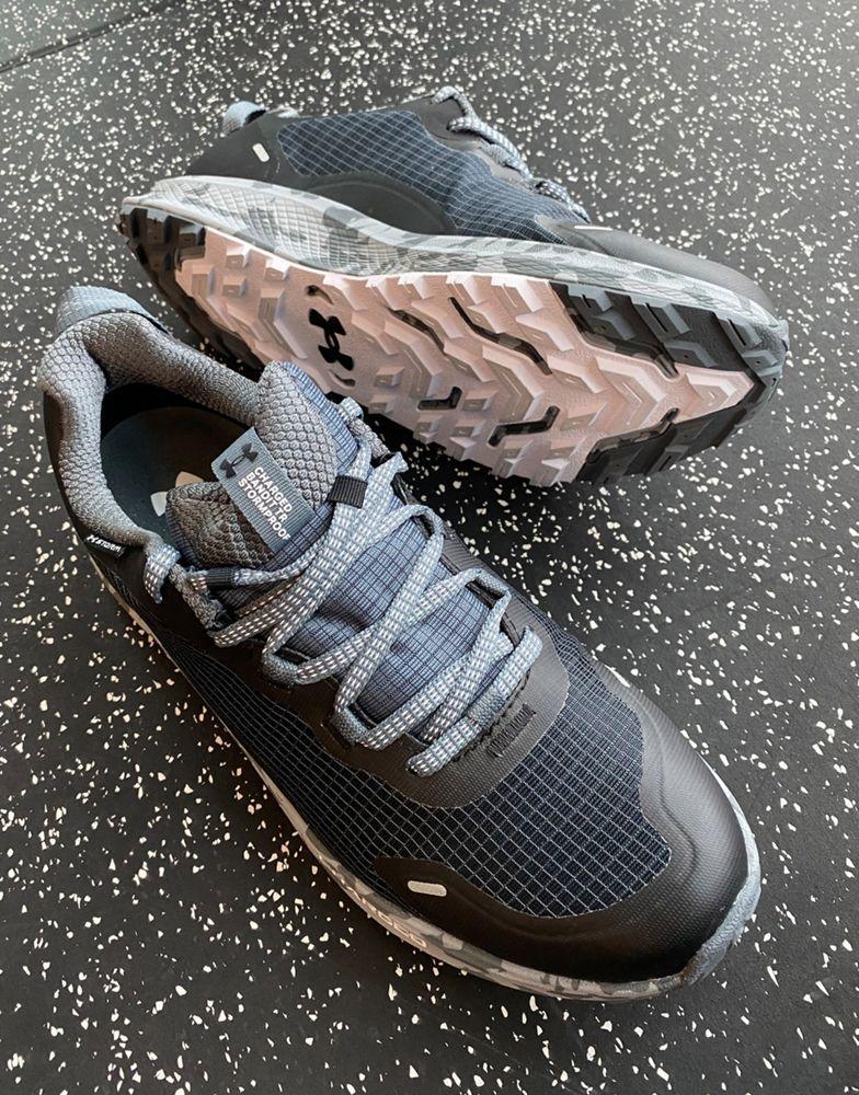 商品Under Armour|Under Armour Training Charged Bandit 2 trainers with camo sole in black,价格¥635,第5张图片详细描述