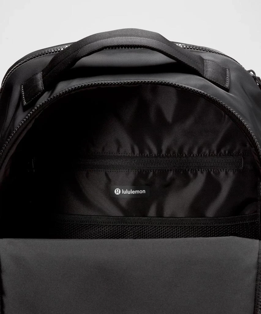 商品Lululemon|New Crew Backpack 22L *Logo,价格¥637,第5张图片详细描述