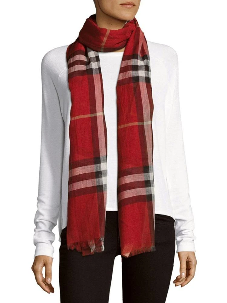 商品Burberry|Giant Check Wool & Silk Scarf,价格¥2072,第1张图片