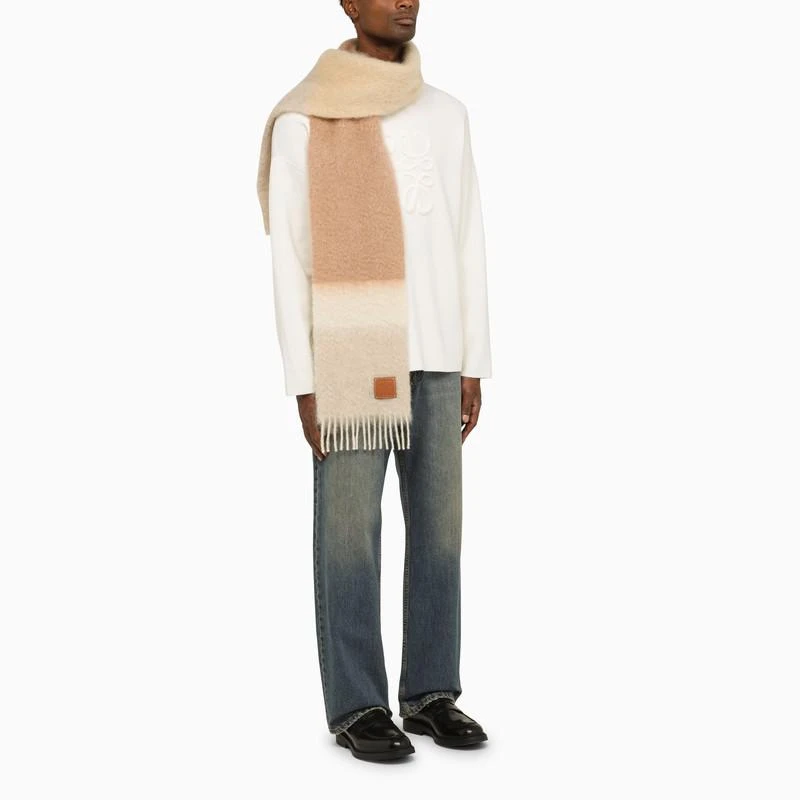 商品Loewe|Beige striped scarf in mohair blend,价格¥1993,第2张图片详细描述