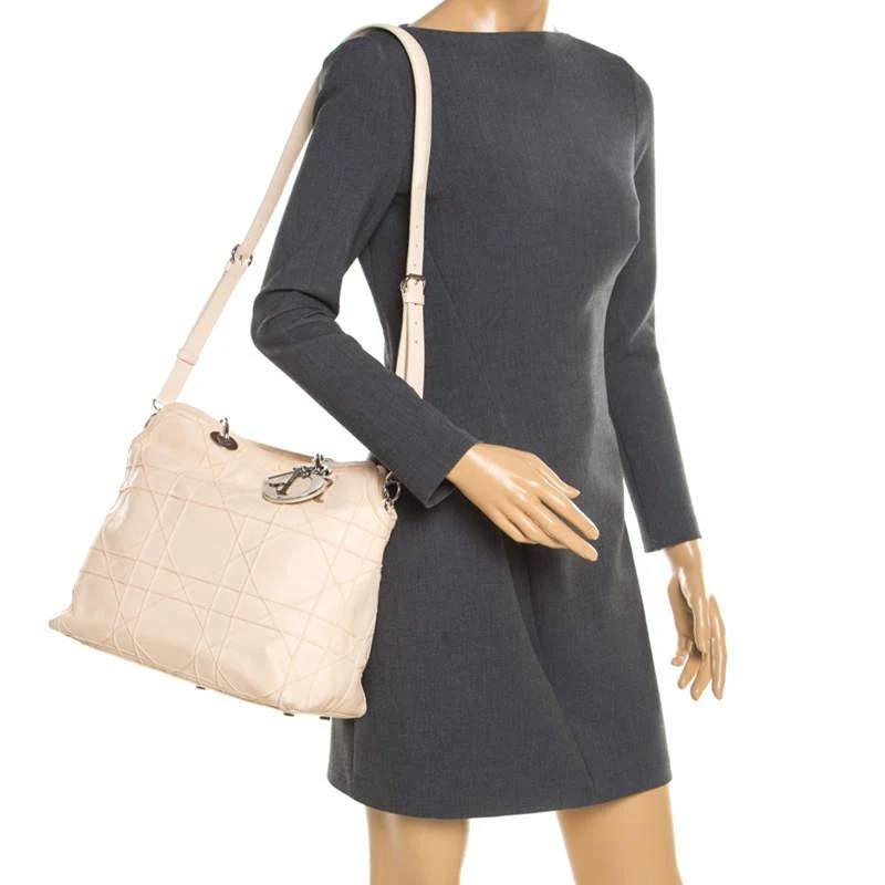 商品[二手商品] Dior|Dior Cream Cannage Quilted Leather Granville Tote,价格¥6915,第2张图片详细描述