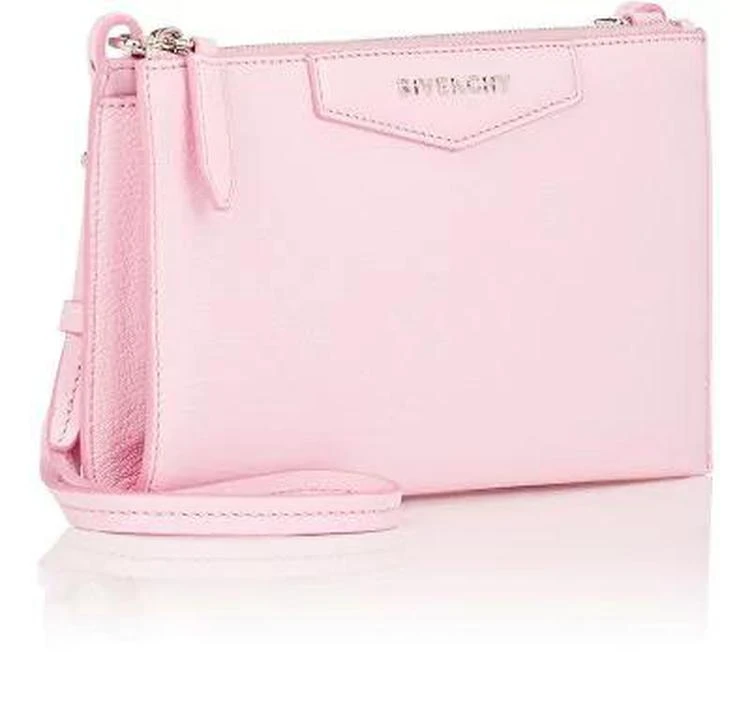 商品Givenchy|Antigona Crossbody Pouch,价格¥3938,第2张图片详细描述