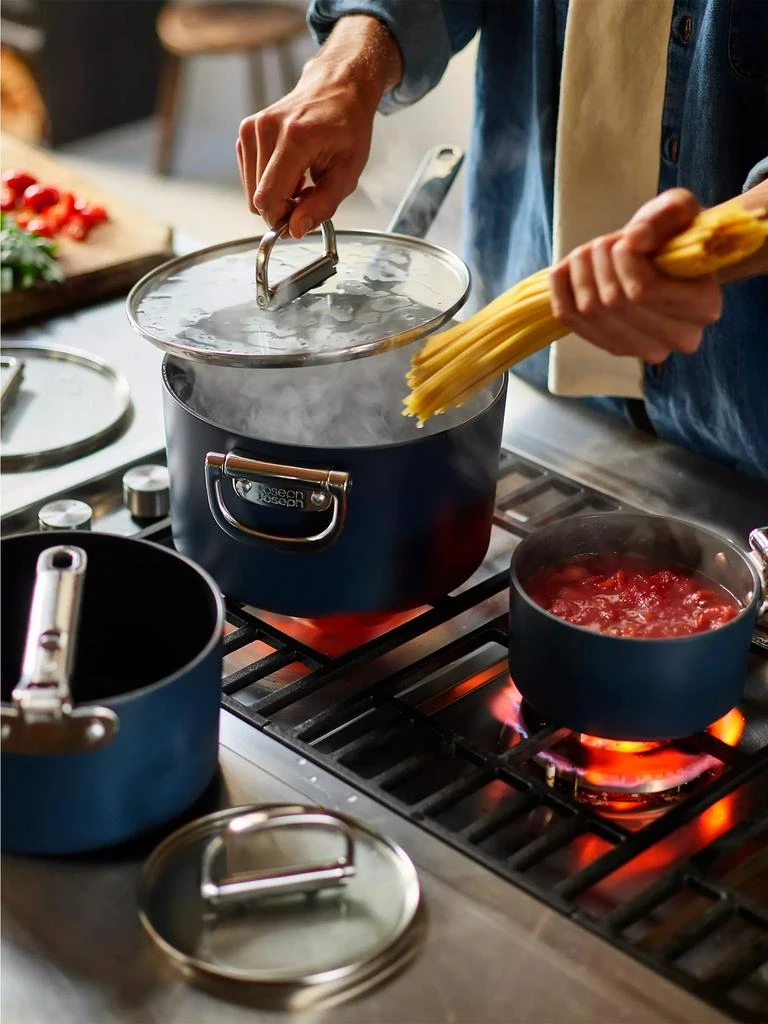 Space Ceramic Non-Stick Saucepan 商品