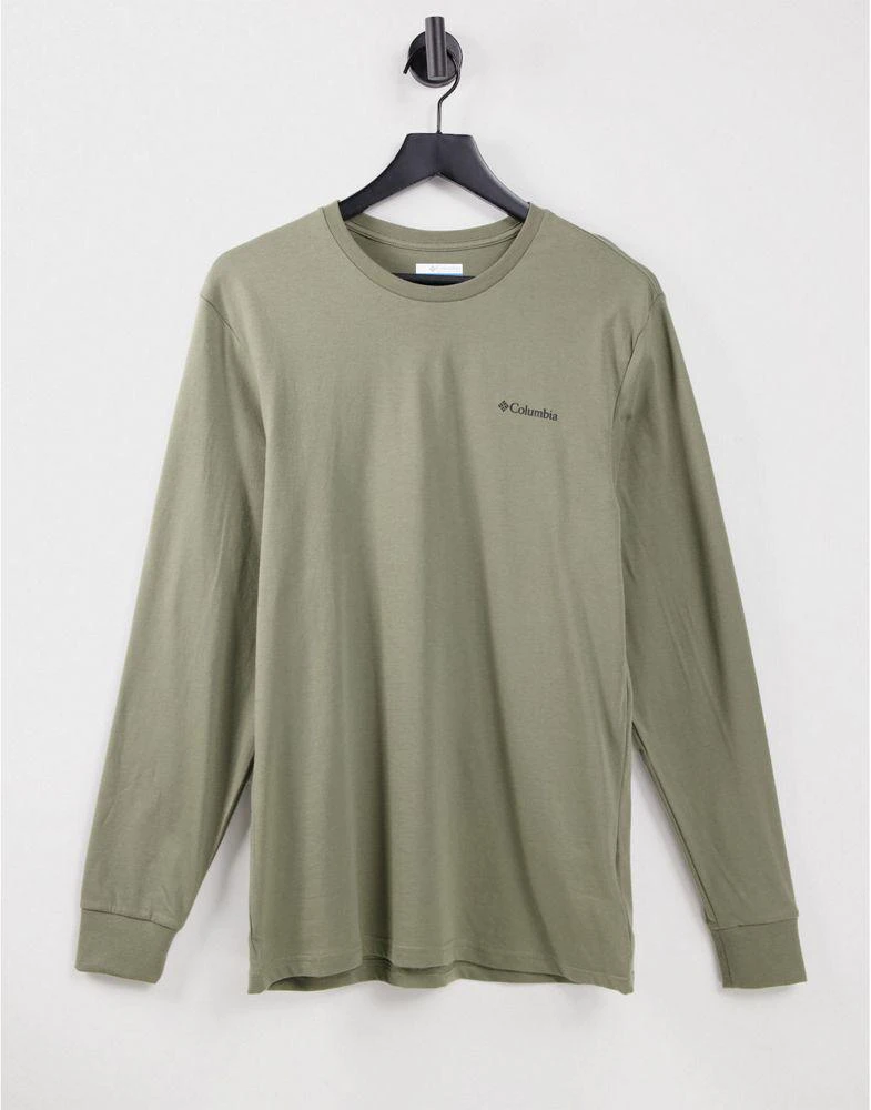 商品Columbia|Columbia Cades Cove long sleeve back print t-shirt in green Exclusive at ASOS,价格¥164,第2张图片详细描述