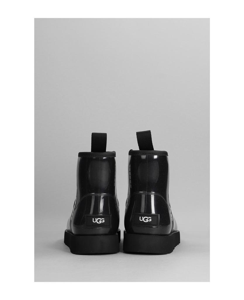 商品UGG|Classic Clear Mini Low Heels Ankle Boots In Black Pvc,价格¥1511,第6张图片详细描述