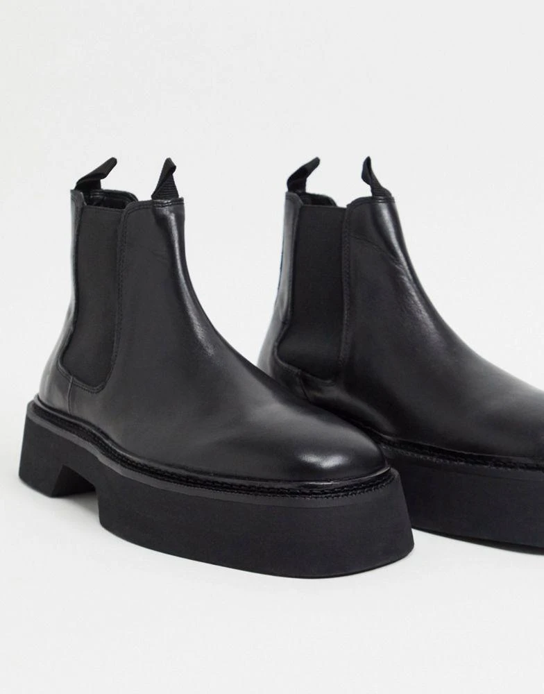 商品ASOS|ASOS DESIGN chelsea square toe boots in black high shine leather,价格¥381,第1张图片