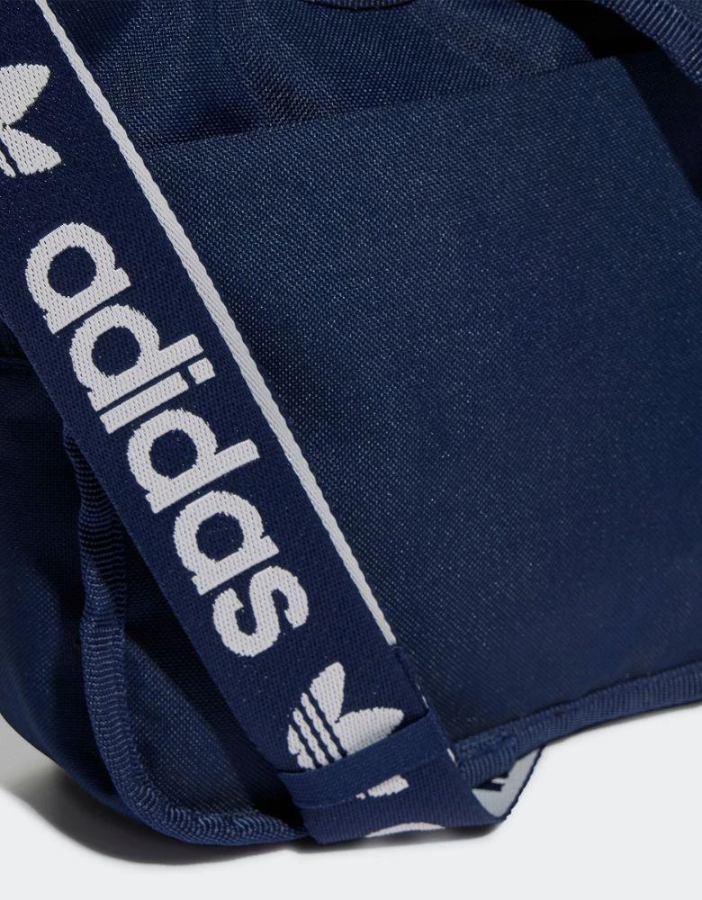商品Adidas|adidas Originals Adicolor sling bag,价格¥212,第3张图片详细描述